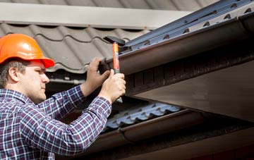 gutter repair Elson